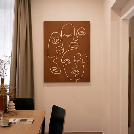 Maisons كاتانيا